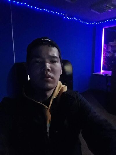  ,   Ruslan, 32 ,   ,   , c 