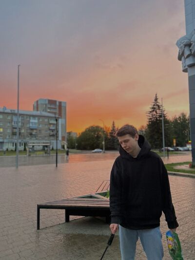  ,   , 24 ,   