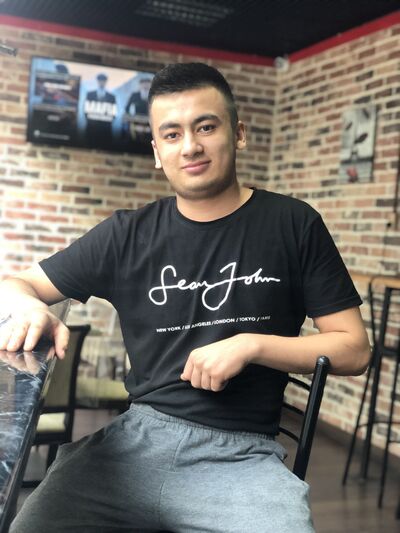  -,   Davron, 21 ,   ,   , c , 