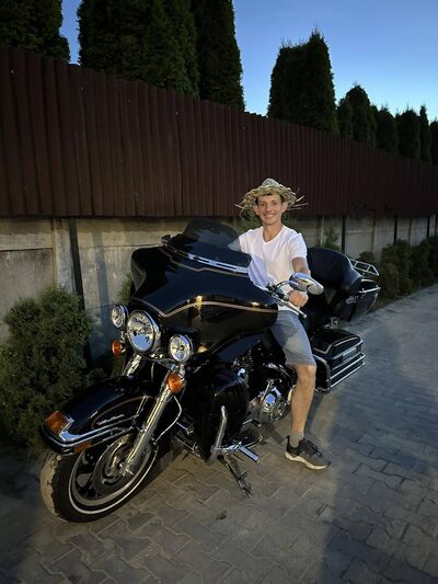  ,   Andrey, 36 ,   