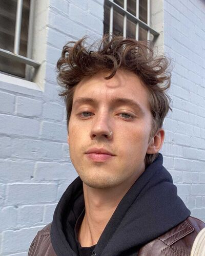  ,   , 21 ,   ,   