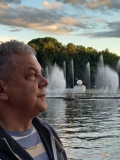  ,   Valeri, 57 ,   ,   , c 