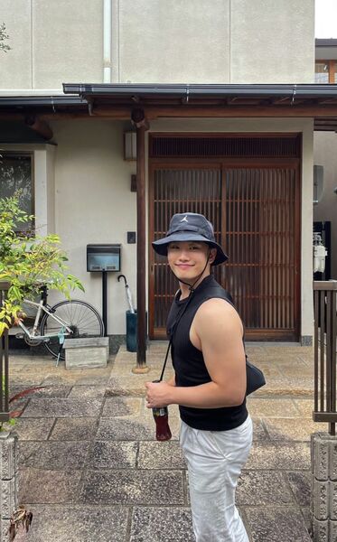  ,   Donghoon, 35 ,   ,   