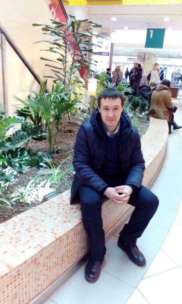  ,   Radik, 28 ,   ,   