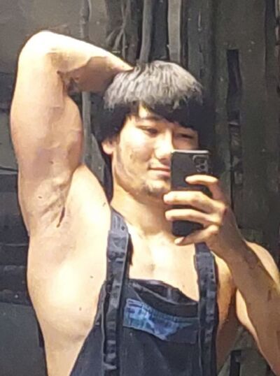  -,   Donik, 29 ,     , c 