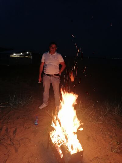  -,   Hayk, 34 ,   