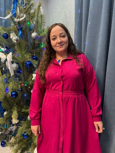  ,   Anett, 42 ,   c , 