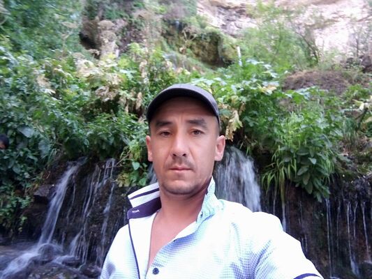  ,   Mannon, 38 ,   ,   