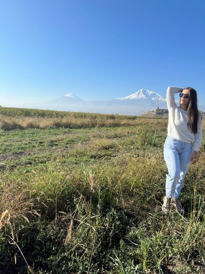  ,   Olga, 34 ,   c 