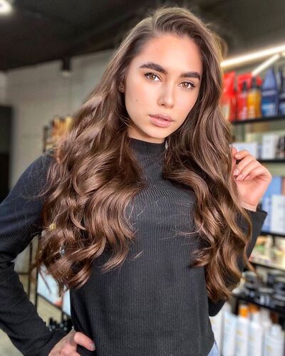  ,   Nika, 26 ,   ,   