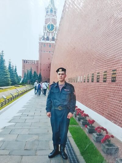  ,   Taras, 25 ,   ,   