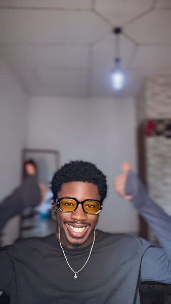   ,   Ulrich, 28 ,   ,   , c , 