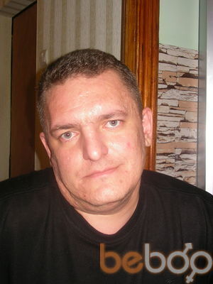  ,   Sergej, 44 ,   