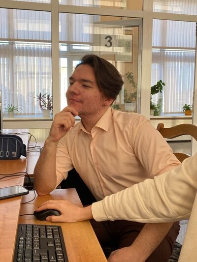  ,   Ivan, 25 ,     , c 