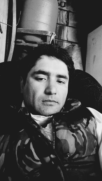  ,   Umed, 33 ,   ,   