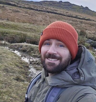  ,   LEONARDO, 43 ,   c 
