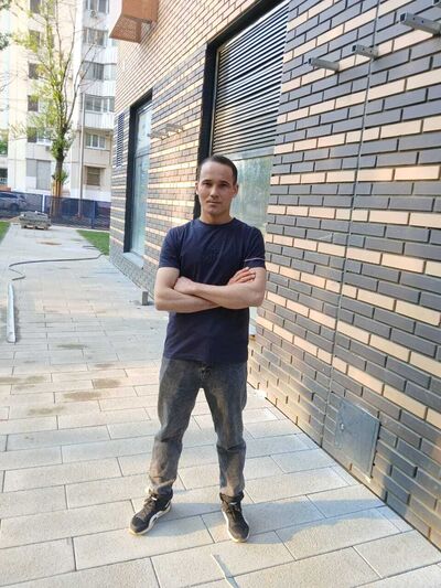  ,   Nazar, 32 ,   ,   , c 