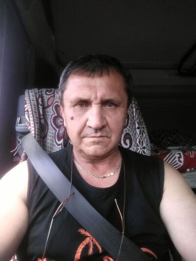  ,   Viktor, 65 ,   ,   