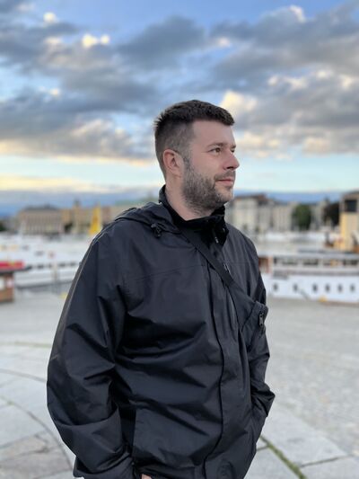  -,   Igor, 40 ,   ,   