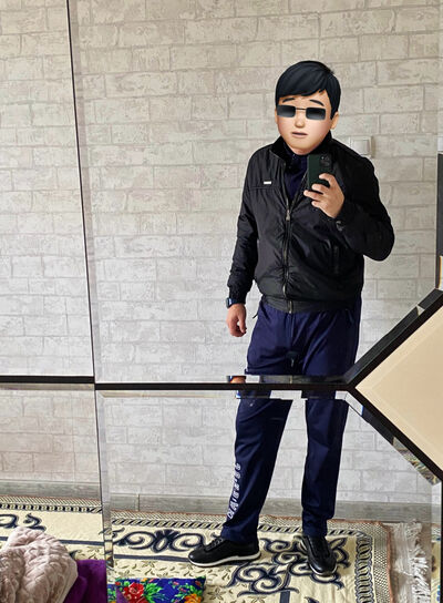  ,   Erke, 24 ,  