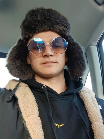   ,   , 19 ,   c 
