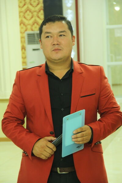  -,   Bektur, 35 ,   