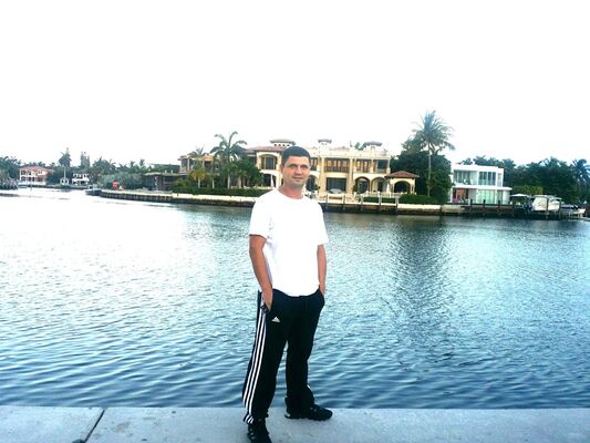  Hallandale Beach,   Serega, 46 ,   ,   , c 