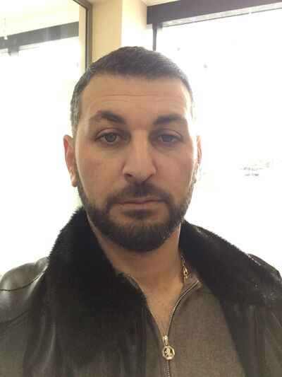  ,   Mher, 40 ,  
