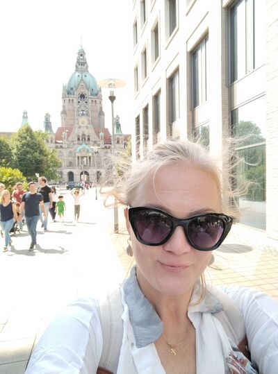  ,   Tanja, 40 ,   c 