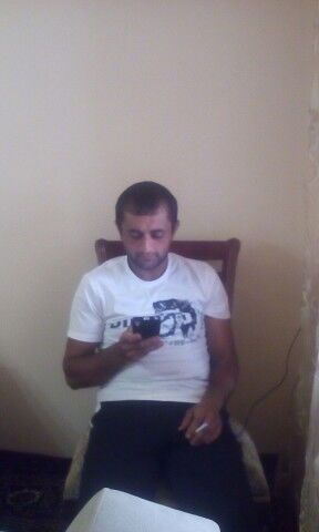  ,   HovHannes, 36 ,   ,   , c 