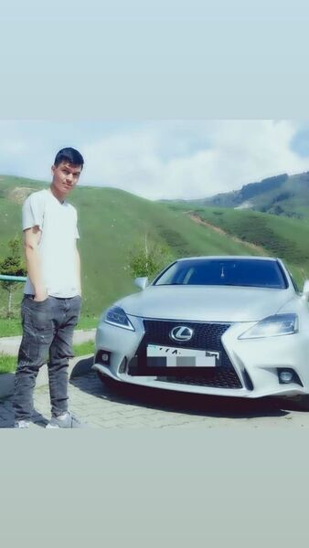  ,   Amir, 25 ,   ,   