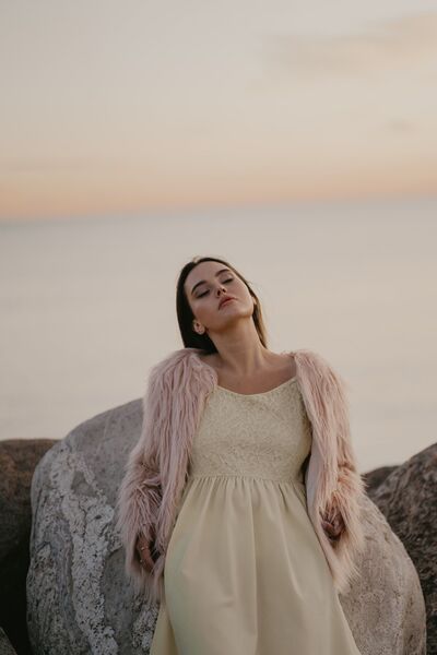  -,   , 28 ,     