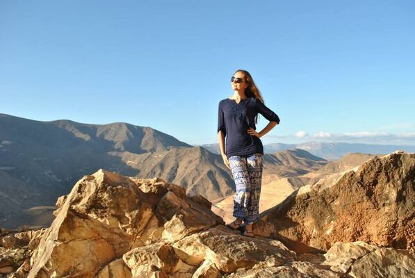  ,   Olga, 41 ,   ,   , c 