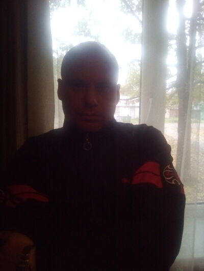  ,   Ruslan, 51 ,   ,   , c 