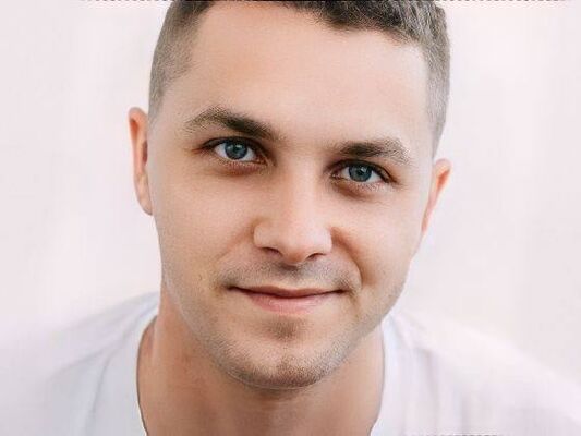  ,   Ivan, 25 ,   ,   