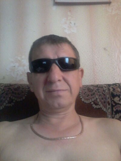  ,   Aleks, 52 ,   ,   