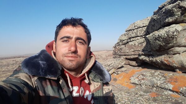  ,   Eser, 35 ,   ,   , c 