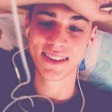  -,   , 33 ,  