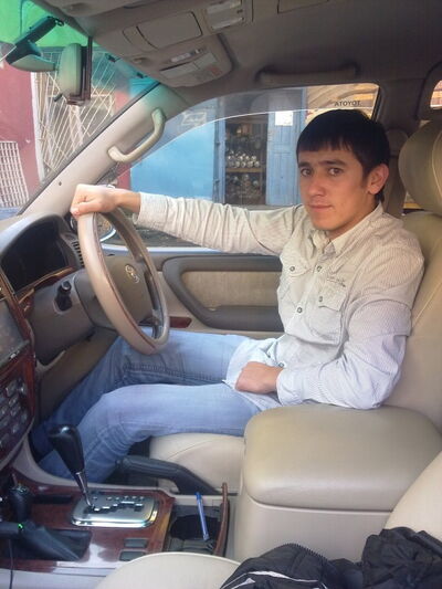  ,   Zize, 35 ,  