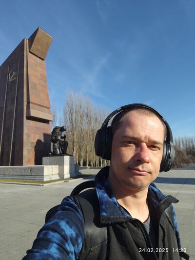 ,   Serj, 40 ,   ,   