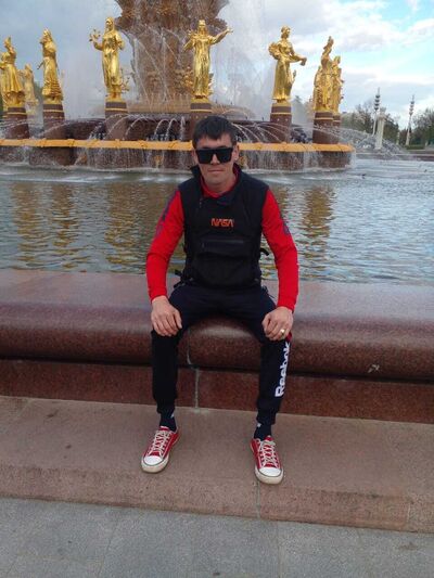  ,   Roma, 33 ,   ,   