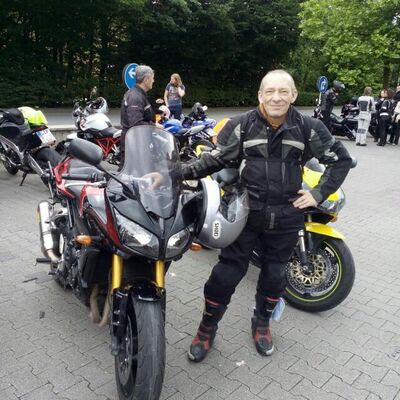  Bielefeld,   , 59 ,   ,   , c 