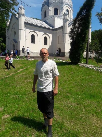  ,   Oleg, 40 ,   