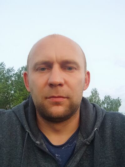 ,   Ivan, 39 ,   ,   