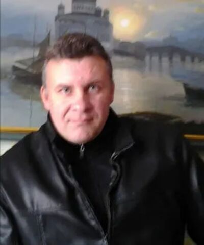  ,   Vlad, 44 ,   ,   