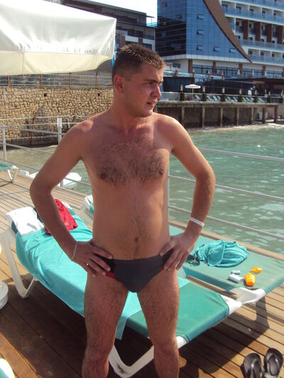  ,   Stas, 37 ,   