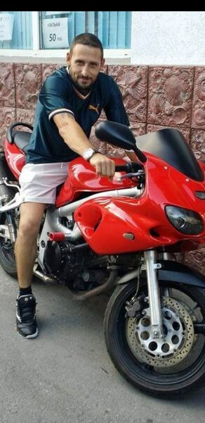  ,   Andrey, 42 ,   c 