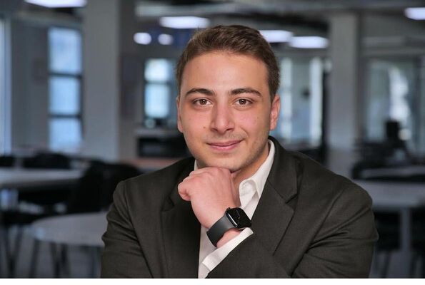  ,   Luka, 26 ,   ,   