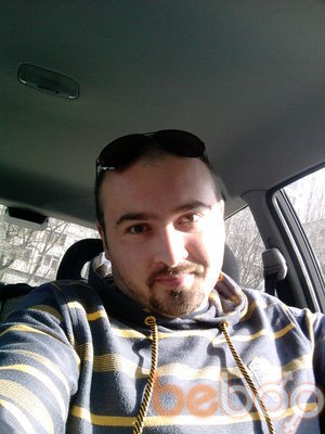  ,   Vlad, 40 ,   