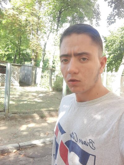  ,   Misa, 25 ,   ,   , c , 